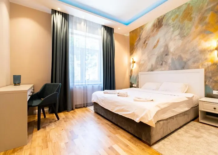 Black Gate - Quiet Studio In The Heart Of Old Town With Free Private Secured Parking